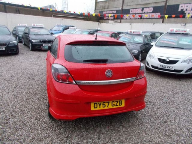 2007 Vauxhall Astra 1.7 SXI CDTI 3d image 4