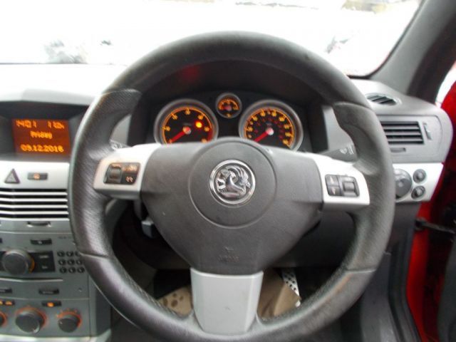 2007 Vauxhall Astra 1.7 SXI CDTI 3d image 9