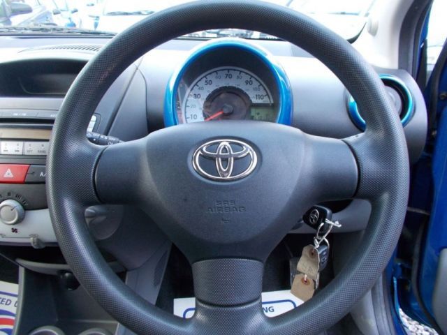 2009 Toyota AYGO 1.0 VVT-I 3d image 7