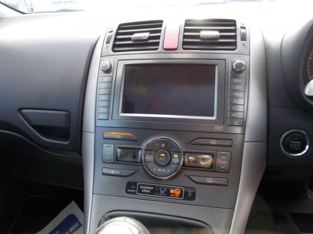 2007 Toyota Auris 2.2 T180 5d image 10