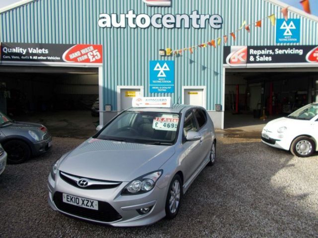 2010 Hyundai i30 1.6 CRDI 5d image 1