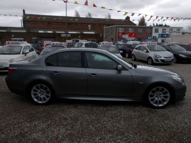 2009 BMW 5 Series 2.0 520D M Sport 4d image 4