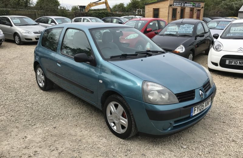 2005 Renault Clio 1.5 dCi image 1