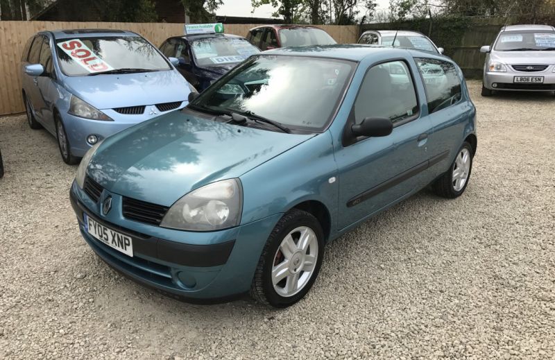 2005 Renault Clio 1.5 dCi image 3