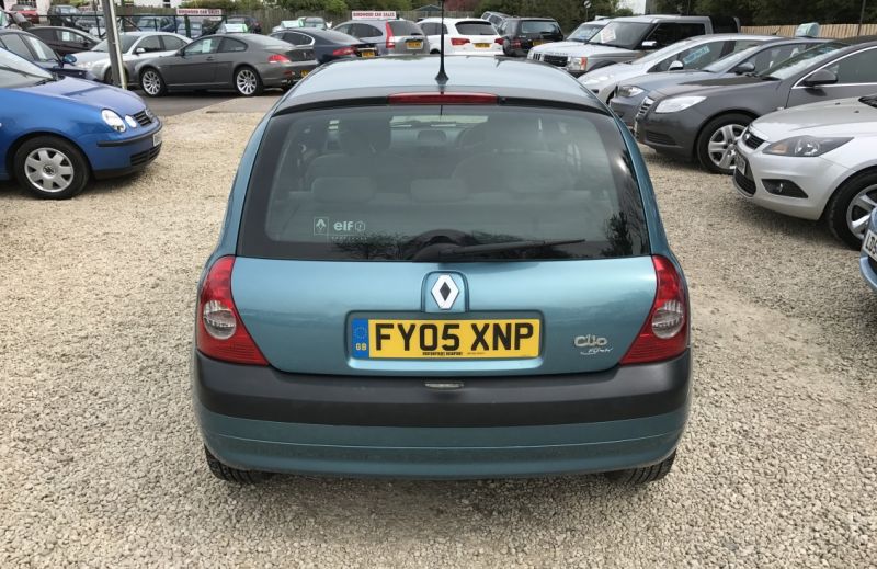 2005 Renault Clio 1.5 dCi image 4