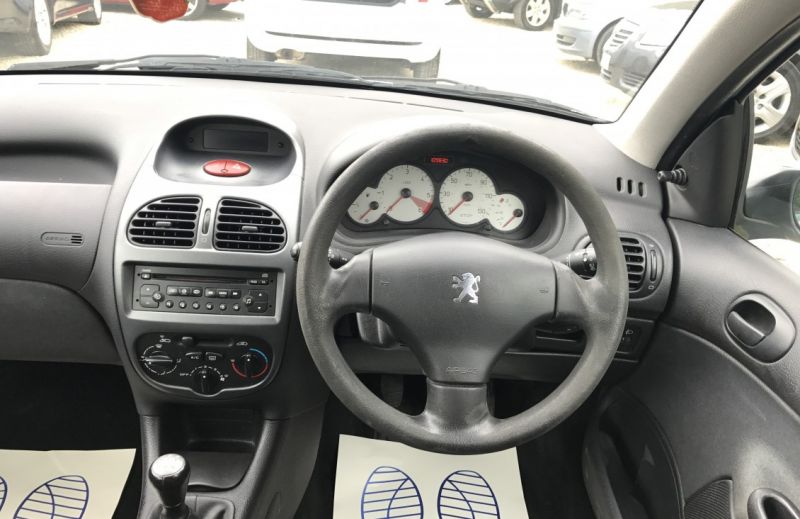 2006 Peugeot 206 SW 1.6 HDi image 8