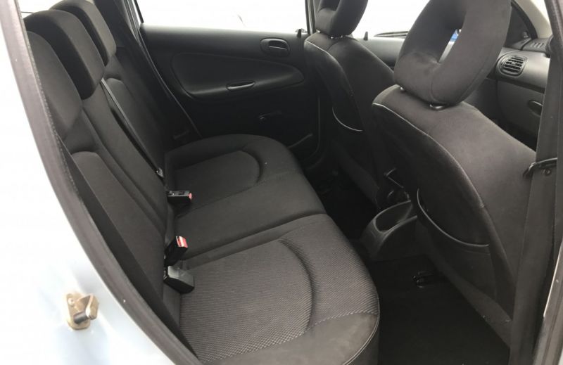 2006 Peugeot 206 SW 1.6 HDi image 10
