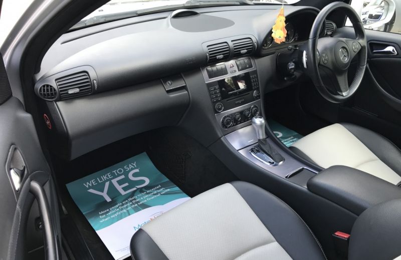 2008 Mercedes-Benz 2.1 CLC200 CDI Sport image 8