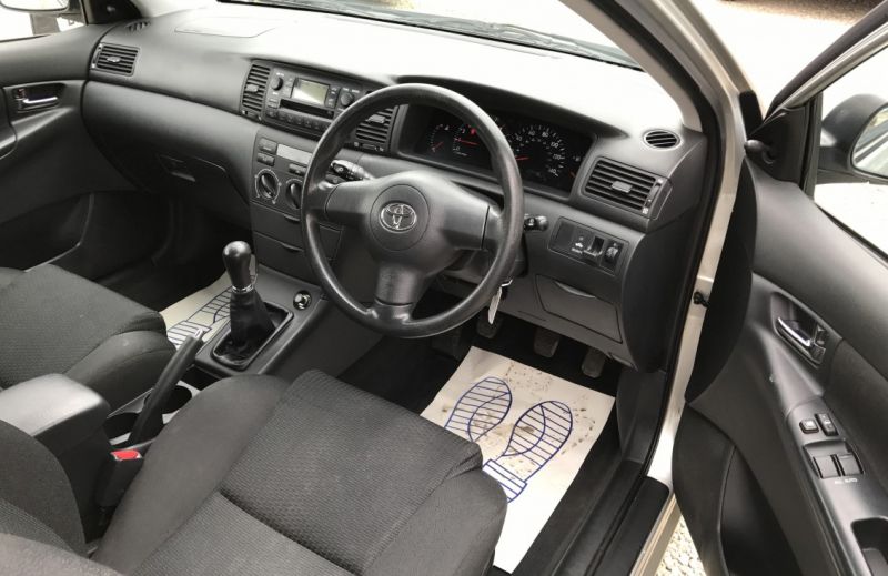 2005 Toyota Corolla 1.4 VVT-i T2 image 7