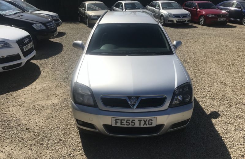 2005 Vauxhall Vectra 1.9 CDTi SRi image 2