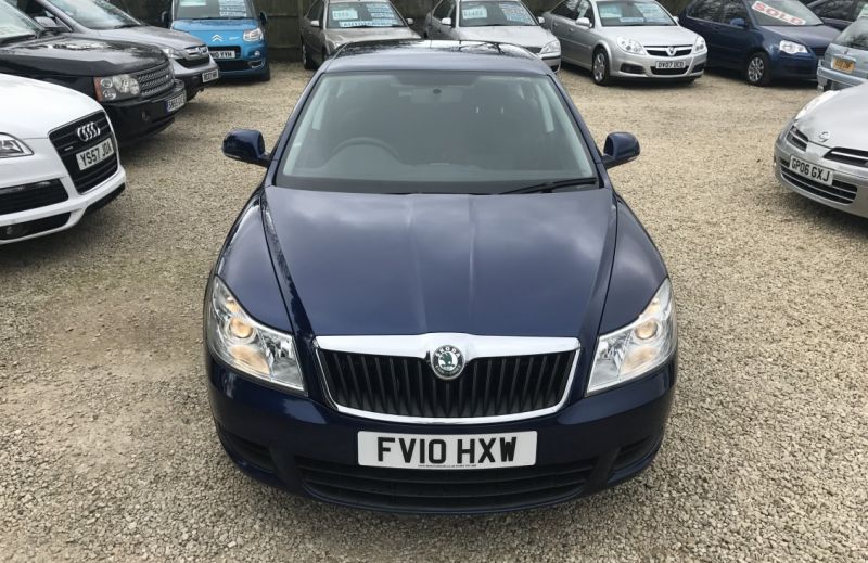 2010 Skoda Octavia 1.6 TDI CR SE image 2