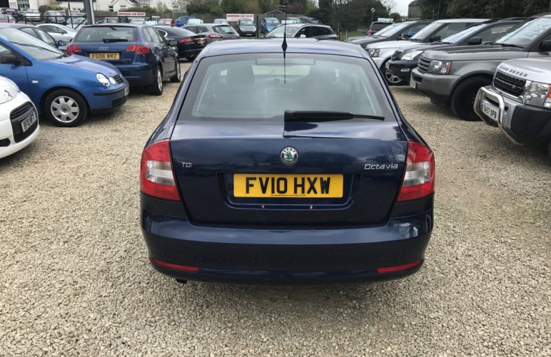 2010 Skoda Octavia 1.6 TDI CR SE image 5