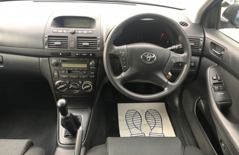 2004 Toyota Avensis 2.0 D-4D T2 image 7