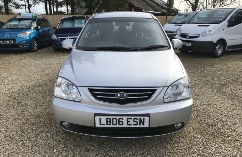 2006 KIA Carens 2.0 CRDi LX image 2