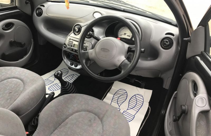 2000 Ford KA 1.3 image 4
