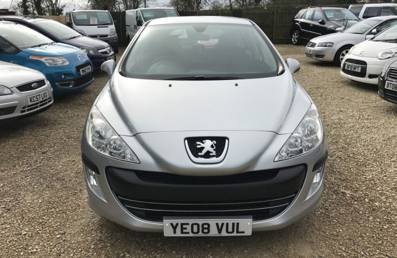 2008 Peugeot 308 1.6 HDi S image 2