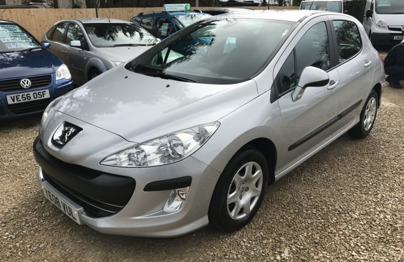 2008 Peugeot 308 1.6 HDi S image 3