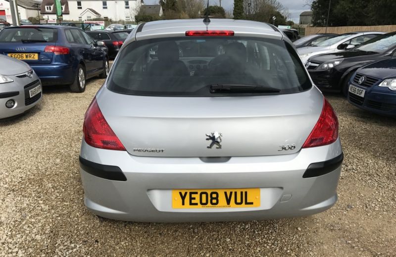 2008 Peugeot 308 1.6 HDi S image 5
