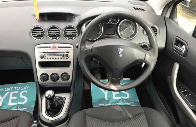 2008 Peugeot 308 1.6 HDi S image 7
