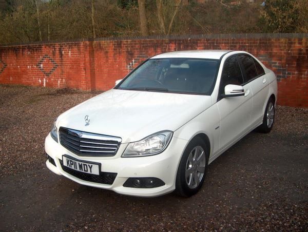 2011 Mercedes-Benz C220 CDI SE 4dr image 1