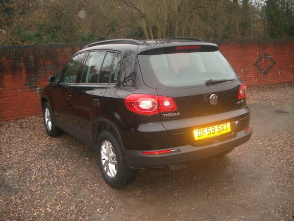 2010 Volkswagen Tiguan 2.0 TDi S 5dr image 10