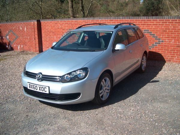 2010 Volkswagen Golf 1.6 TDI 105 SE 5dr image 1
