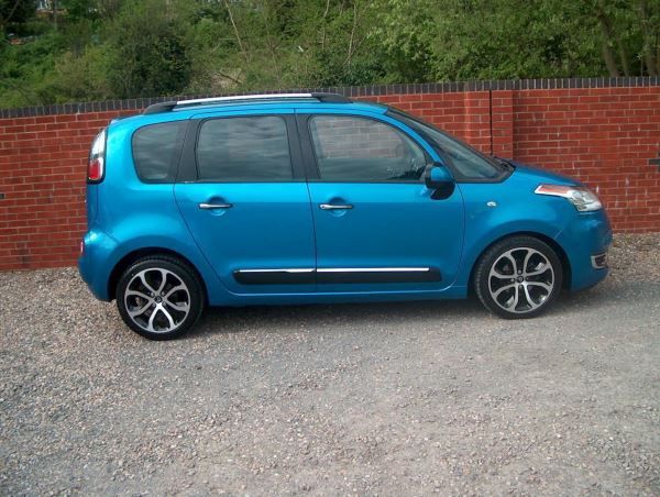 2011 Citroen C3 Picasso 1.6 HDi 8V 5dr image 4