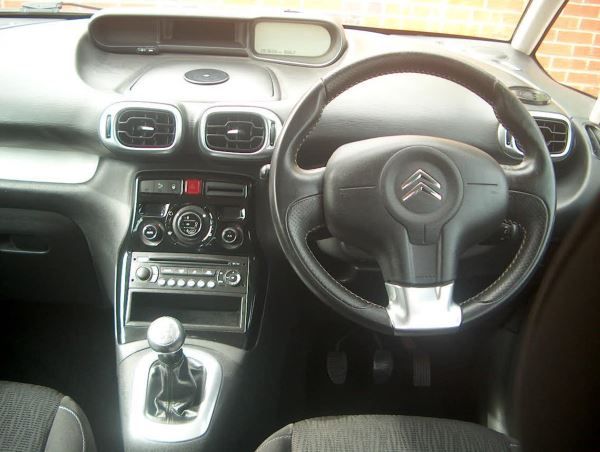 2011 Citroen C3 Picasso 1.6 HDi 8V 5dr image 5