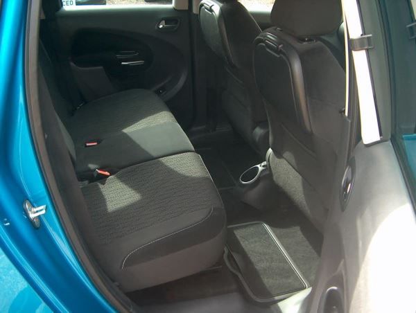 2011 Citroen C3 Picasso 1.6 HDi 8V 5dr image 6