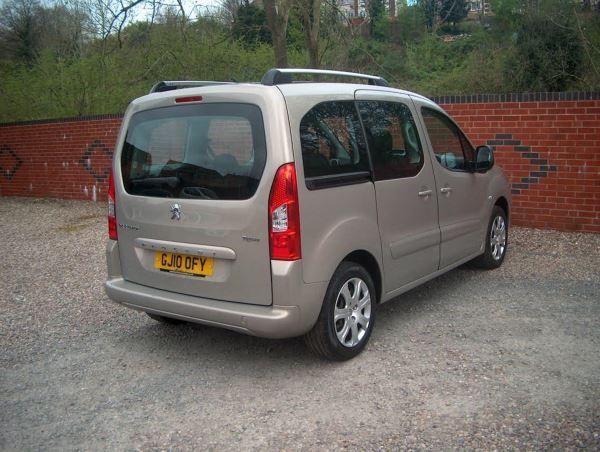 2010 Peugeot Partner Tepee 1.6 HDi 5dr image 7