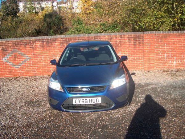 2009 Ford Focus 1.6 Style 5dr image 3