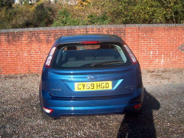 2009 Ford Focus 1.6 Style 5dr image 9