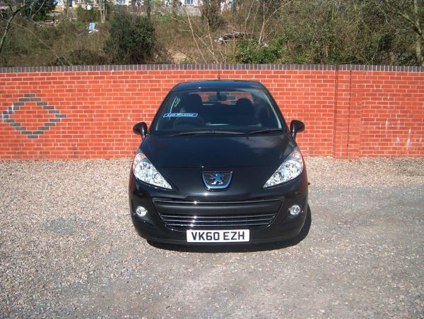 2010 Peugeot 207 1.4 3dr image 2
