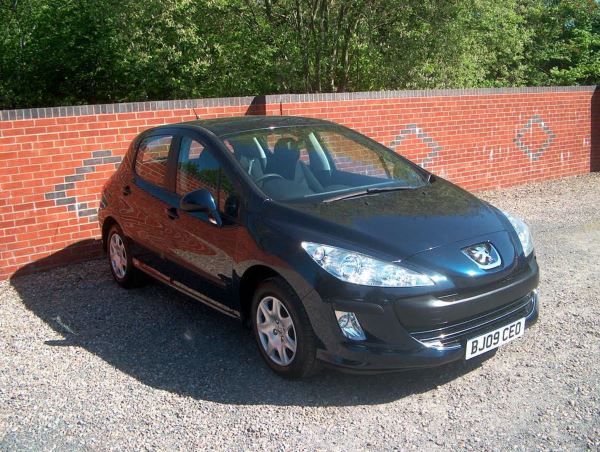 2009 Peugeot 308 1.4 VTi S 5dr image 3