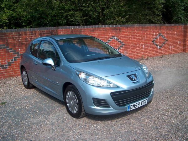 2010 Peugeot 207 1.6 HDi 3dr image 3