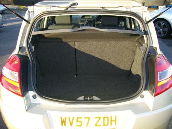 2007 Renault Megane 1.4 5dr image 9