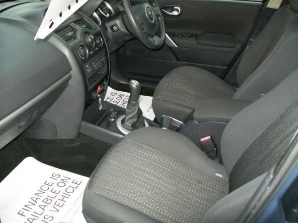 2007 Renault Megane 1.6 16V image 7