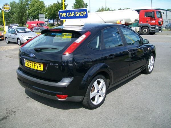2007 Ford Focus 1.8 Zetec 5 image 4