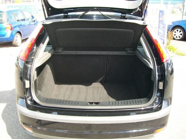 2007 Ford Focus 1.8 Zetec 5 image 9