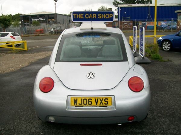 2006 Volkswagen Beetle 1.6 image 5
