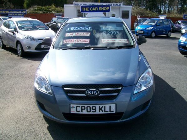 2009 Kia Ceed 1.4 S NICE 5dr image 2