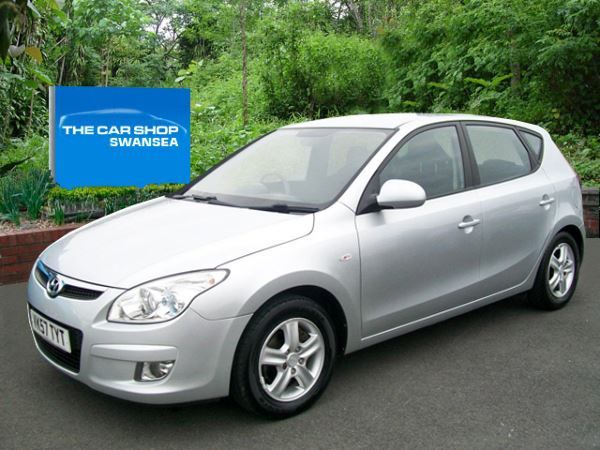 2007 Hyundai I30 1.6 5dr image 1