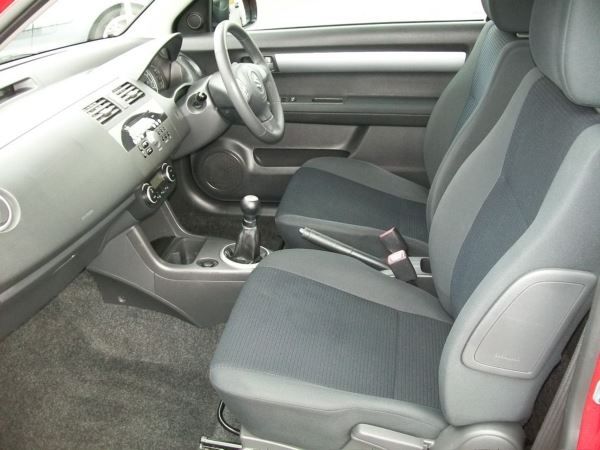 2010 Suzuki Swift 1.3 SZ4 3dr image 7