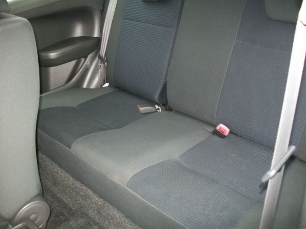 2010 Suzuki Swift 1.3 SZ4 3dr image 8