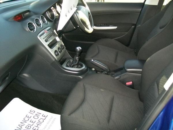 2009 Peugeot 308 1.6 5dr image 7
