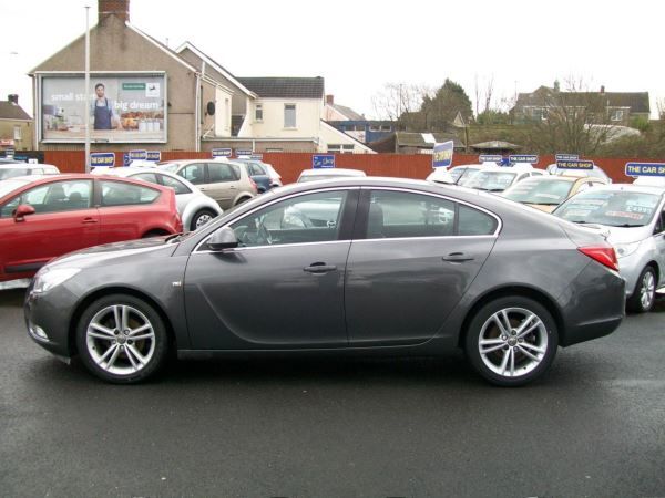 2011 Vauxhall Insignia 2.0 CDTi SRi image 3