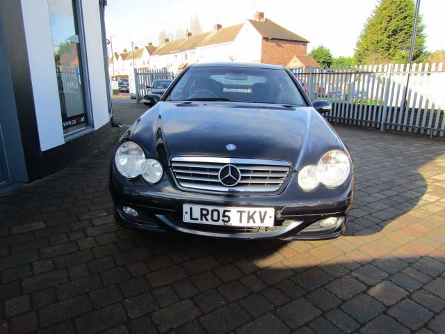 2005 Mercedes C180 Kompressor Se image 2