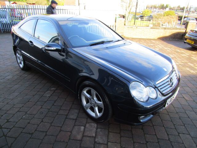 2005 Mercedes C180 Kompressor Se image 8