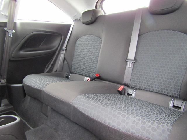 2016 Vauxhall Corsa 1.4 Sting Ecoflex image 9