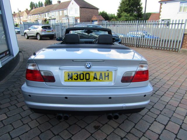 2003 BMW 3 Series 3.2 M3 image 9